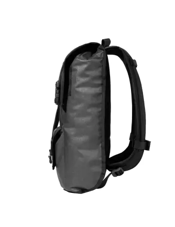 The Sanction – Technical and performance bag for adventure