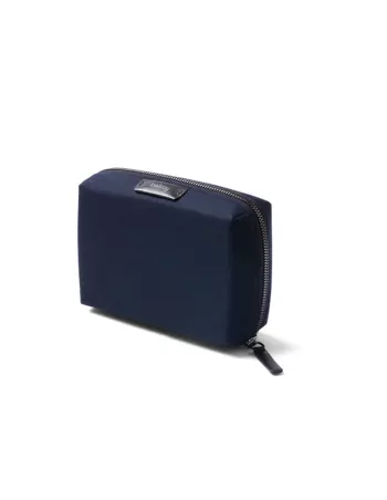 Bellroy Tech Kit Compact – The Perfect Organizer for Your Accessories