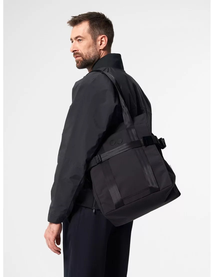 PINQPONQ Pendik – Convertible and durable backpack