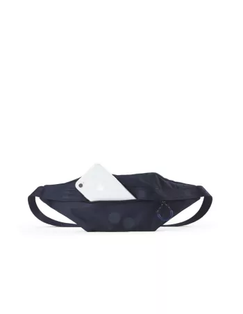 Nik Hip Bag – Stylish crossbody bag for your daily commute