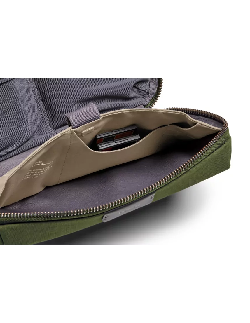 Bellroy Tech Kit – Tech Pouch for Daily...