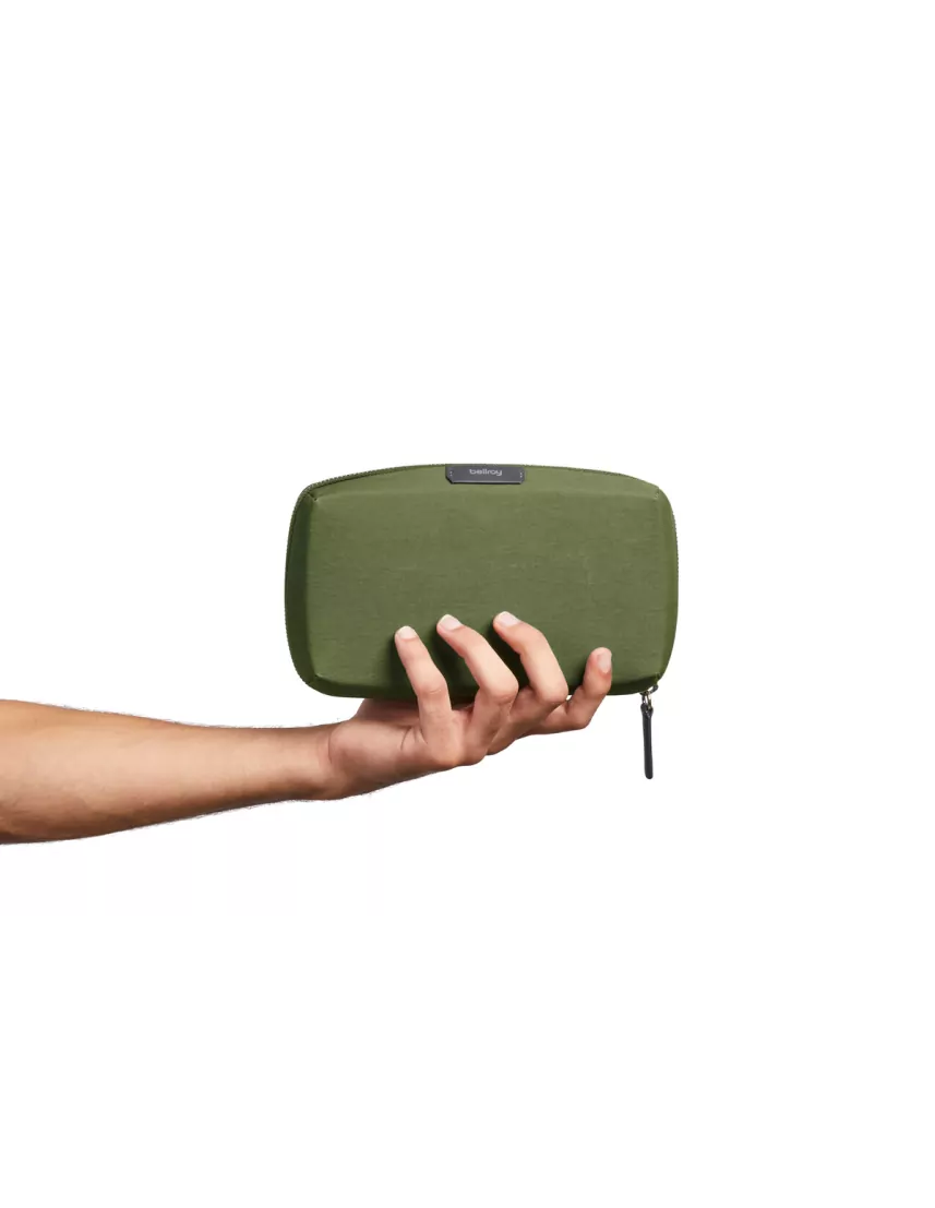 Bellroy Tech Kit – Tech Pouch for Daily...