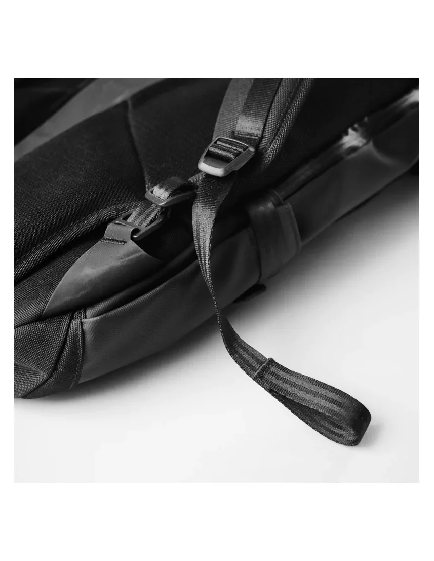 Clamshell 25 – Sac à dos pratique et moderne...