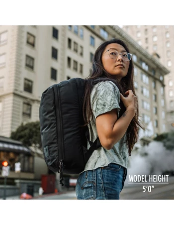 Civic Panel Loader 16L