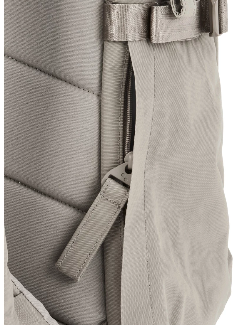 Blok Medium Backpack Crinkle