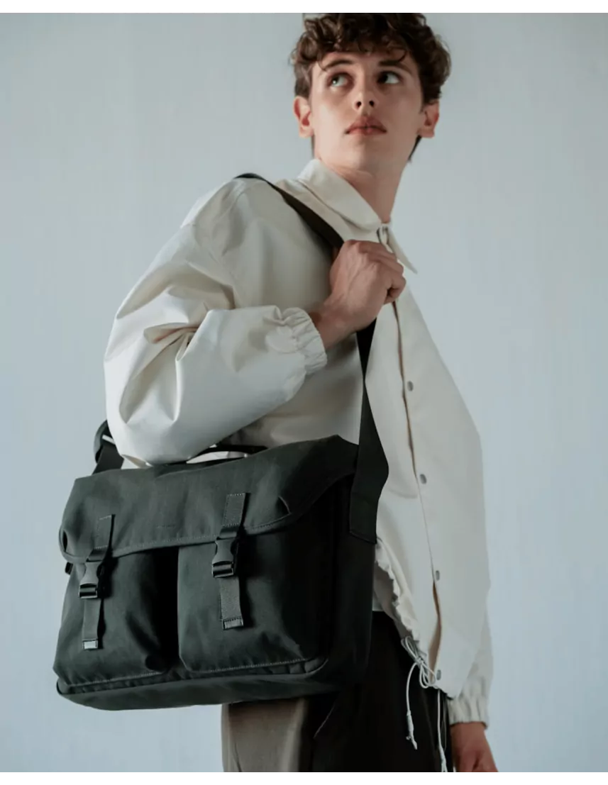 Everyday Messenger Bag