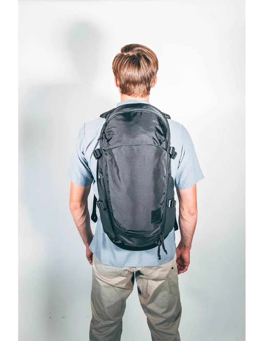 Mountain Panel Loader 30L V2