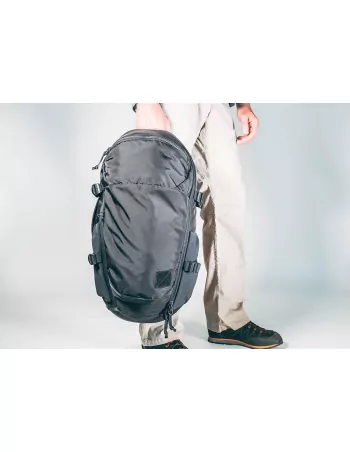 Mountain Panel Loader 30L V2