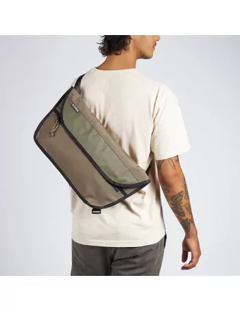 Simple Messenger Bag – Sac messager pratique et élégant